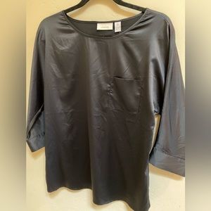 Black Chicos silky top w/ side slurs & banded sleeves- size 4 / Small